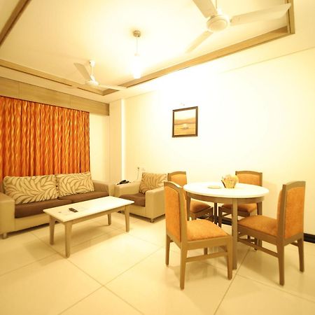 Clinton Park Inn Velankanni Exterior foto