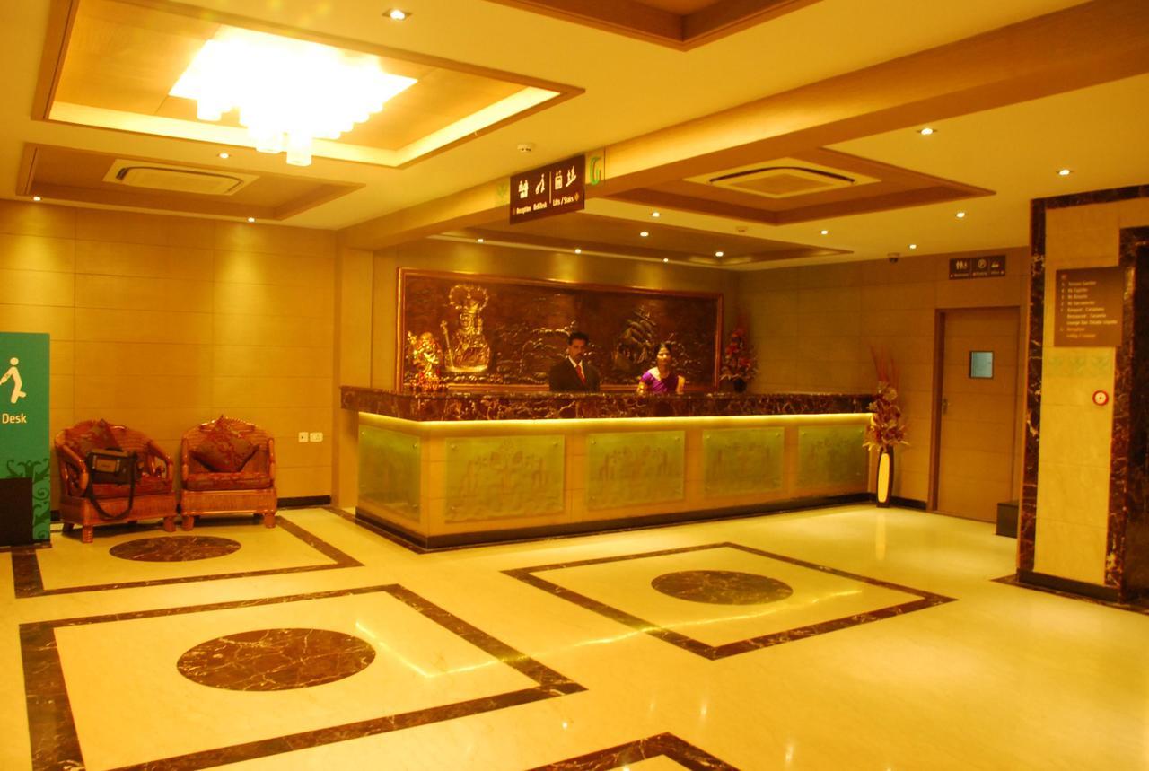 Clinton Park Inn Velankanni Exterior foto